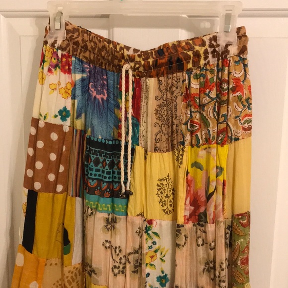 Pattern skirt - Picture 2 of 3